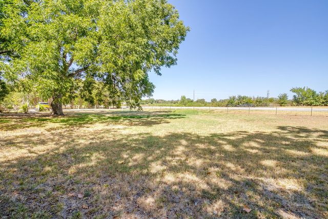 4716 E University Drive, Denton, TX 76208