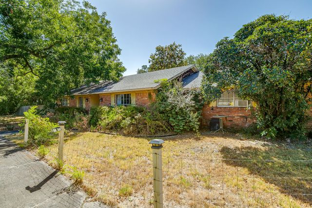 4716 E University Drive, Denton, TX 76208