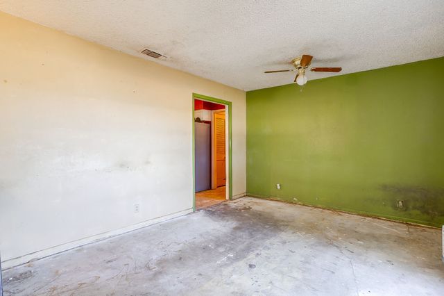 4716 E University Drive, Denton, TX 76208