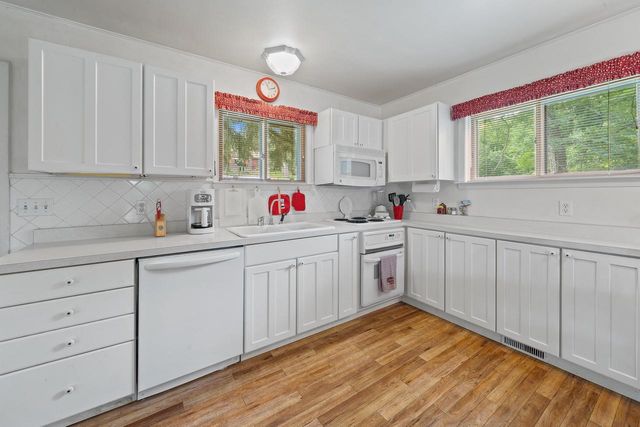 N1845 Wooddale DRIVE, Lake Geneva, WI 53147