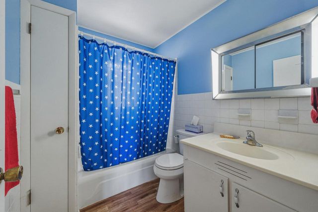 N1845 Wooddale DRIVE, Lake Geneva, WI 53147