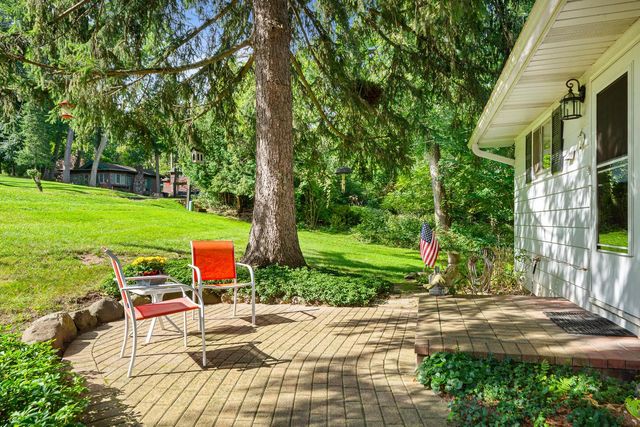 N1845 Wooddale DRIVE, Lake Geneva, WI 53147
