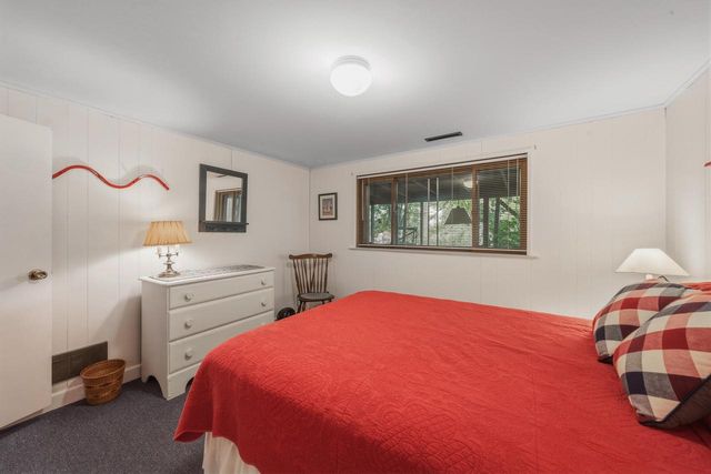 N1845 Wooddale DRIVE, Lake Geneva, WI 53147