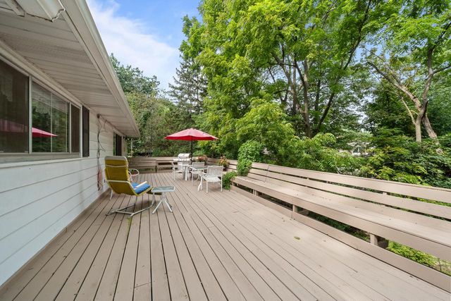 N1845 Wooddale DRIVE, Lake Geneva, WI 53147
