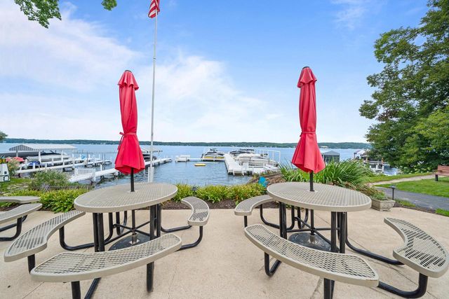 N1845 Wooddale DRIVE, Lake Geneva, WI 53147