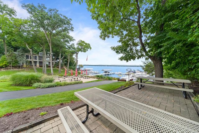 N1845 Wooddale DRIVE, Lake Geneva, WI 53147
