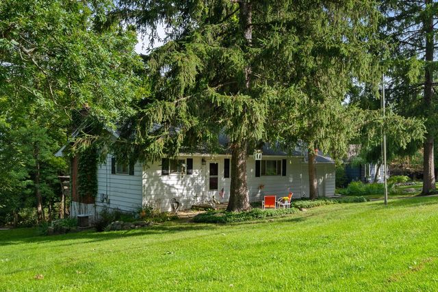 N1845 Wooddale DRIVE, Lake Geneva, WI 53147
