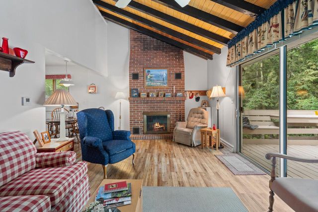 N1845 Wooddale DRIVE, Lake Geneva, WI 53147
