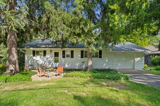 N1845 Wooddale DRIVE, Lake Geneva, WI 53147
