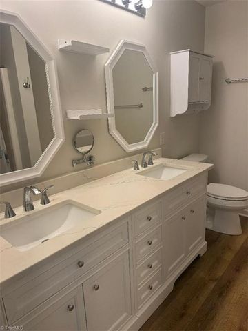 2101 Jefferson Court, Archdale, NC 27263