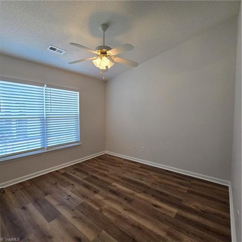 2101 Jefferson Court, Archdale, NC 27263
