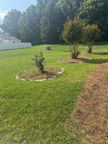 2101 Jefferson Court, Archdale, NC 27263