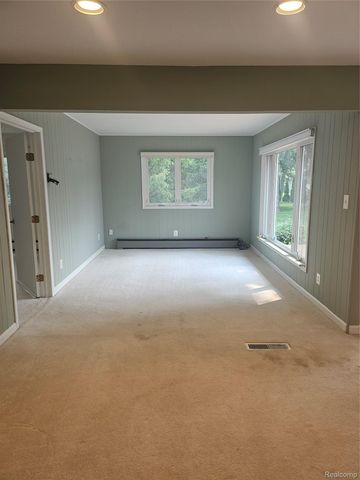7171 Merrybrook Street, West Bloomfield Charter Township, MI 48322