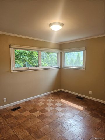 7171 Merrybrook Street, West Bloomfield Charter Township, MI 48322