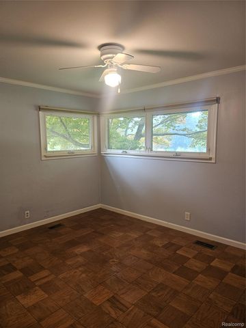 7171 Merrybrook Street, West Bloomfield Charter Township, MI 48322
