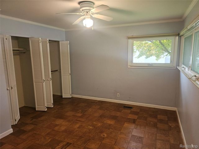 7171 Merrybrook Street, West Bloomfield Charter Township, MI 48322