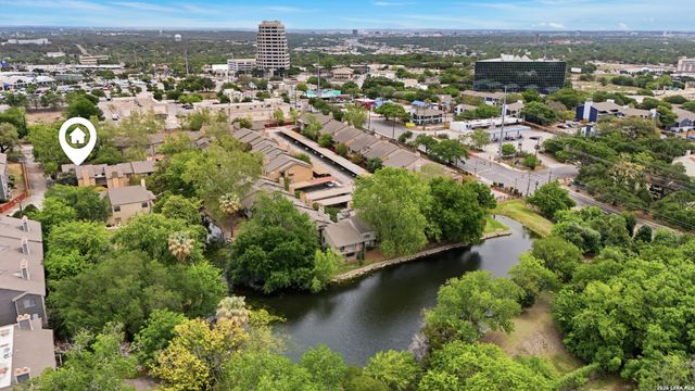 7711 Callaghan Rd Apt 301, San Antonio, TX 78229