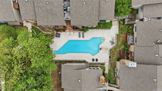 7711 Callaghan Rd Apt 301, San Antonio, TX 78229