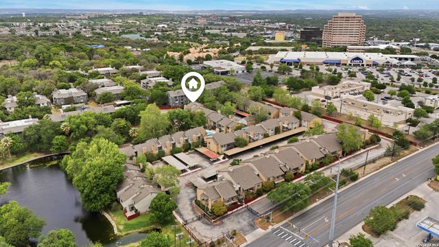 7711 Callaghan Rd Apt 301, San Antonio, TX 78229