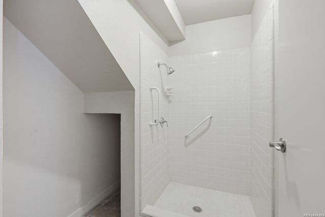 7711 Callaghan Rd Apt 301, San Antonio, TX 78229