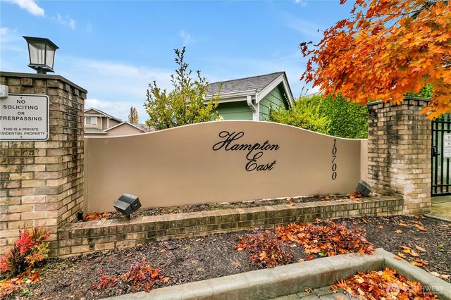 10700 SE 260th Street #D101, Kent, WA 98030