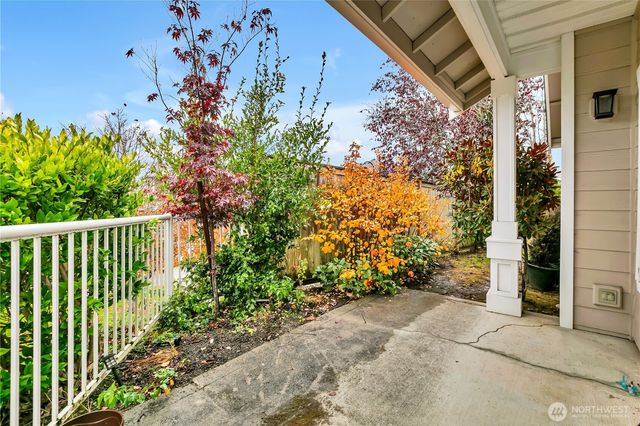 10700 SE 260th Street #D101, Kent, WA 98030