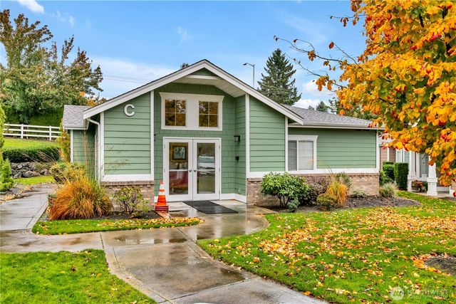 10700 SE 260th Street #D101, Kent, WA 98030