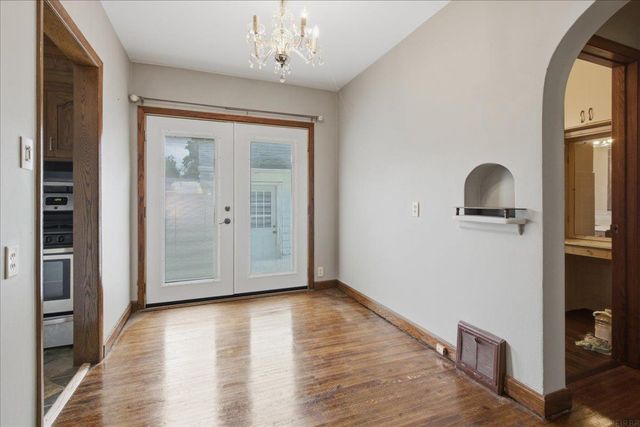 262 Cottage Grove Avenue, Waterloo, IA 50703
