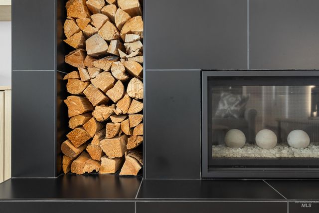 1903 S Meteor Way, Boise, ID 83712