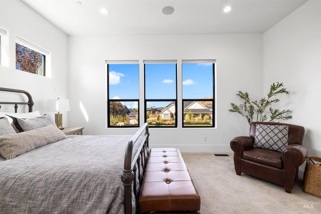 1903 S Meteor Way, Boise, ID 83712