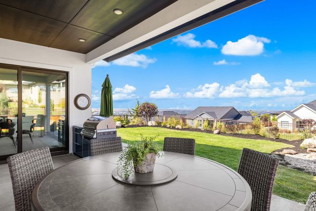 1903 S Meteor Way, Boise, ID 83712