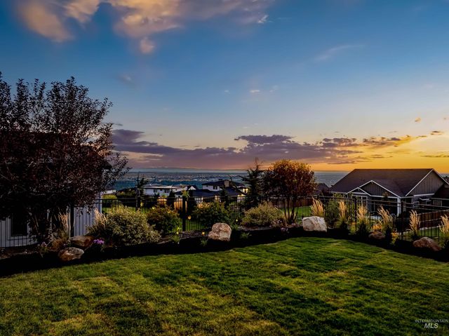 1903 S Meteor Way, Boise, ID 83712