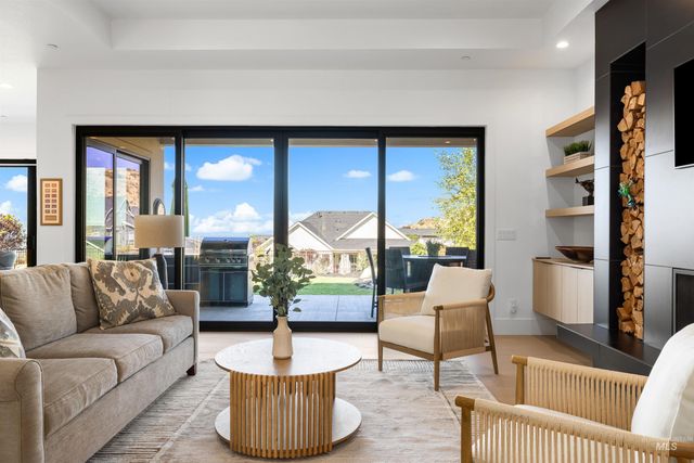 1903 S Meteor Way, Boise, ID 83712