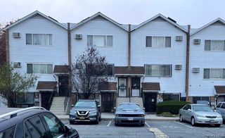 7 Dune Court, Bronx, NY 10473