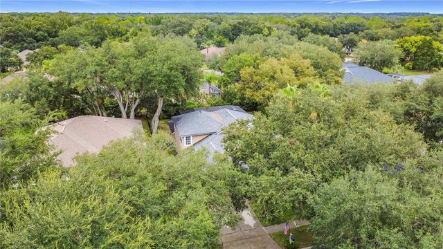 5846 BENT GRASS DRIVE, Valrico, FL 33596