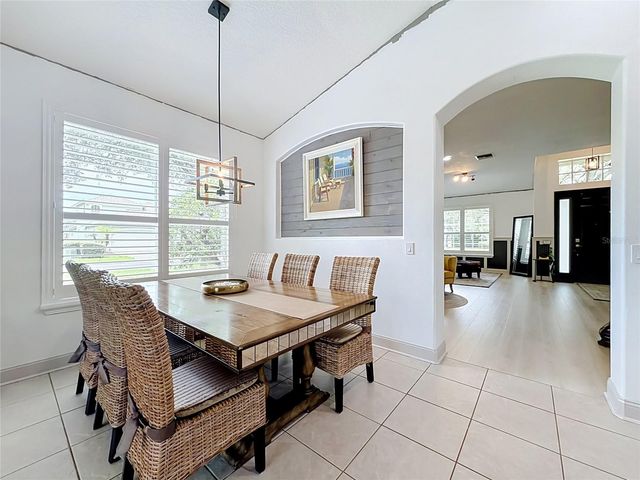 5846 BENT GRASS DRIVE, Valrico, FL 33596