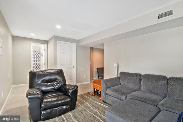 9208 ROBIN LYNN CT, Manassas, VA 20110