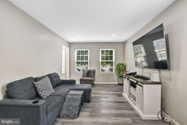 9208 ROBIN LYNN CT, Manassas, VA 20110