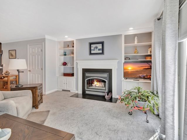 283 East Main 16, Norton, MA 02766