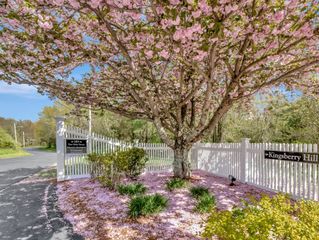 283 East Main 16, Norton, MA 02766