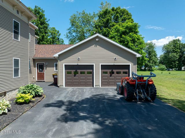 77 Spring Street, Cambridge, NY 12816