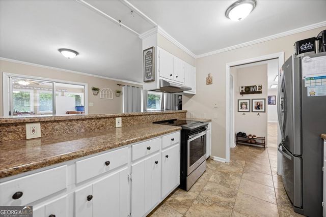 210 Newton Drive, Forsyth, GA 31029