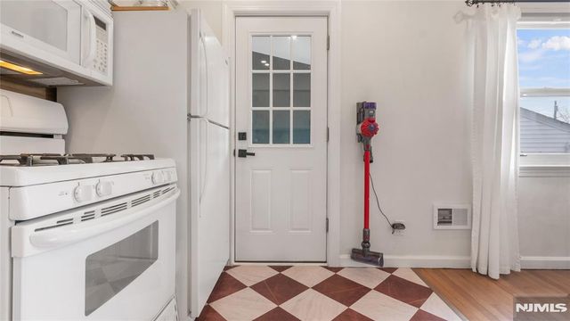 44 Schlosser Drive, Rochelle Park, NJ 07662