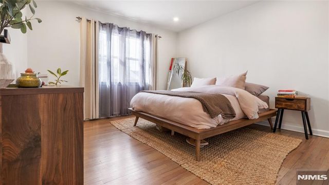 44 Schlosser Drive, Rochelle Park, NJ 07662