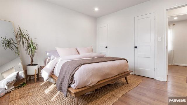 44 Schlosser Drive, Rochelle Park, NJ 07662