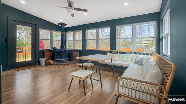 44 Schlosser Drive, Rochelle Park, NJ 07662