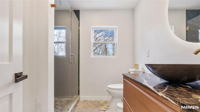 44 Schlosser Drive, Rochelle Park, NJ 07662