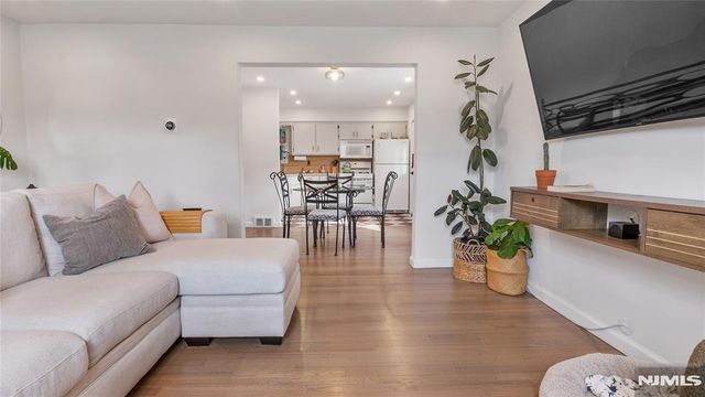 44 Schlosser Drive, Rochelle Park, NJ 07662