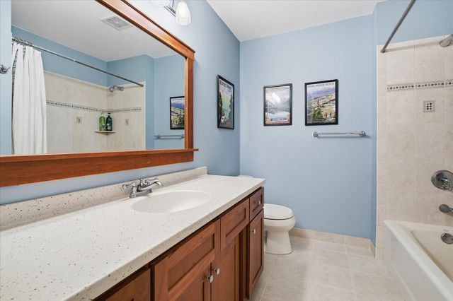7109 Heatherton Trail, Edina, MN 55435