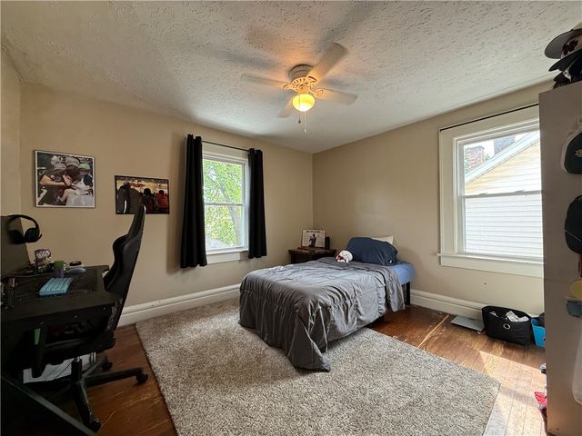 316 E Edgewood Ave, New Castle, PA 16105